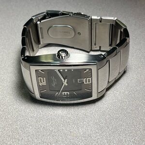 Kenneth Cole Rectangular Silver-Tone Men's Watch with Black Dial/clean